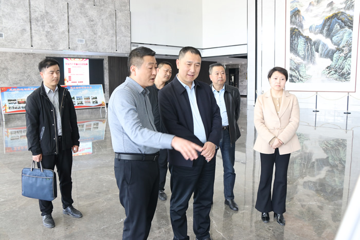 邱志华到足球竞彩网
调研指导清廉企业建设工作