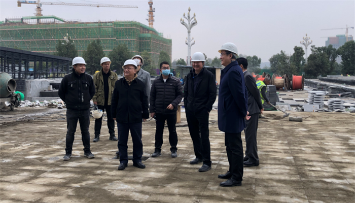 【要闻】足球竞彩网
领导赴财富中心督导项目建设