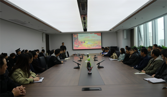 足球竞彩网
组织开展消防安全培训暨应急演练活动