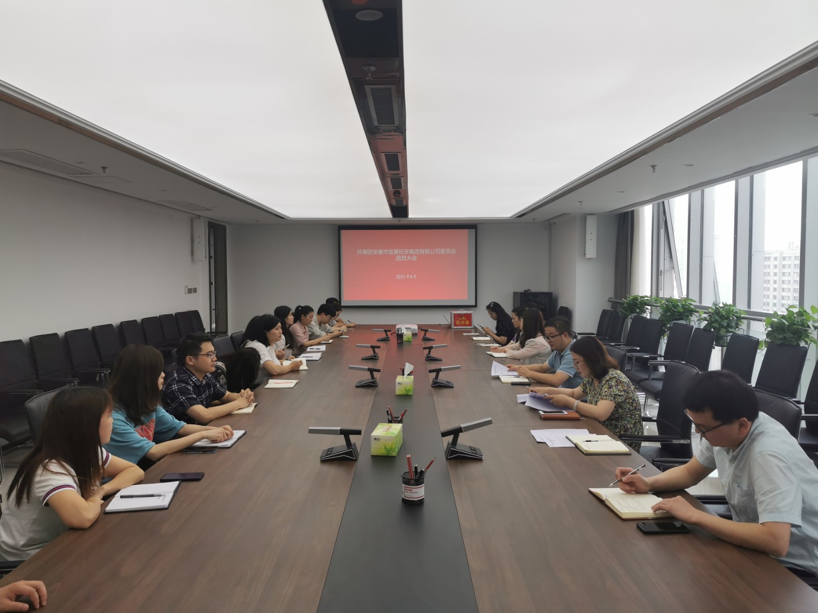 足球竞彩网
团委圆满完成换届选举工作