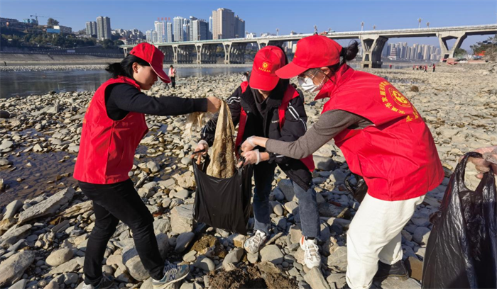 足球竞彩网
团委组织开展“保护母亲河· 我们在行动”志愿服务活动